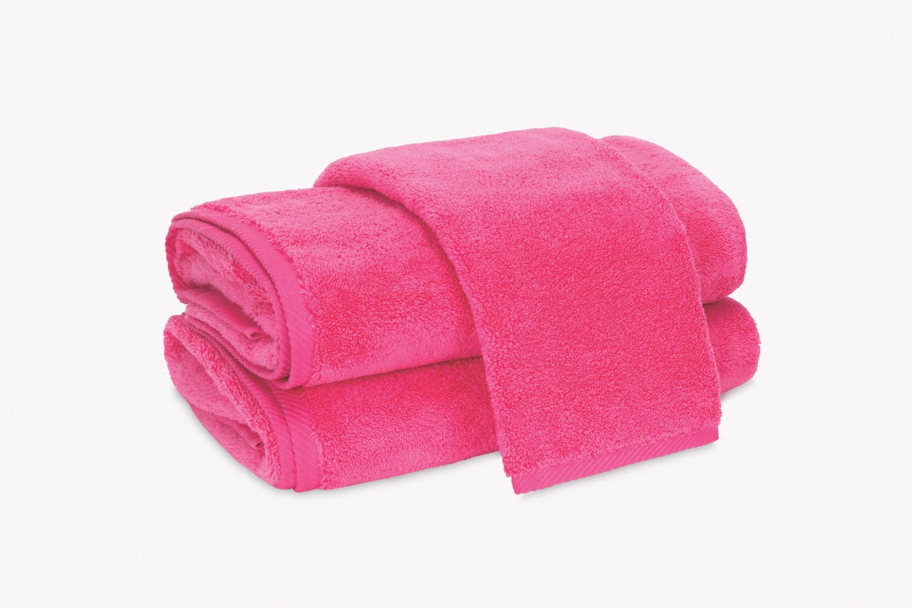 Image of Matouk Milagro towels in color Hotpink.