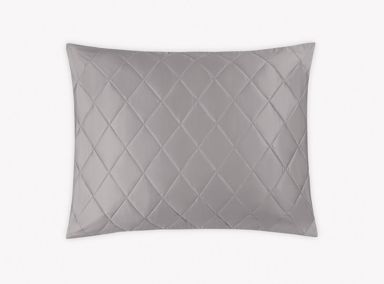 Image of Matouk Nocturne quilt in color sham in color platinum.