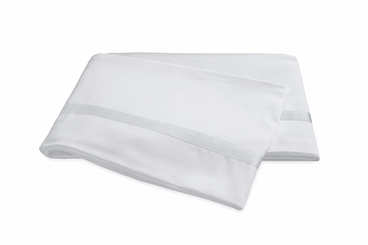 Image of Matouk Nocturne flat sheet in color dove.