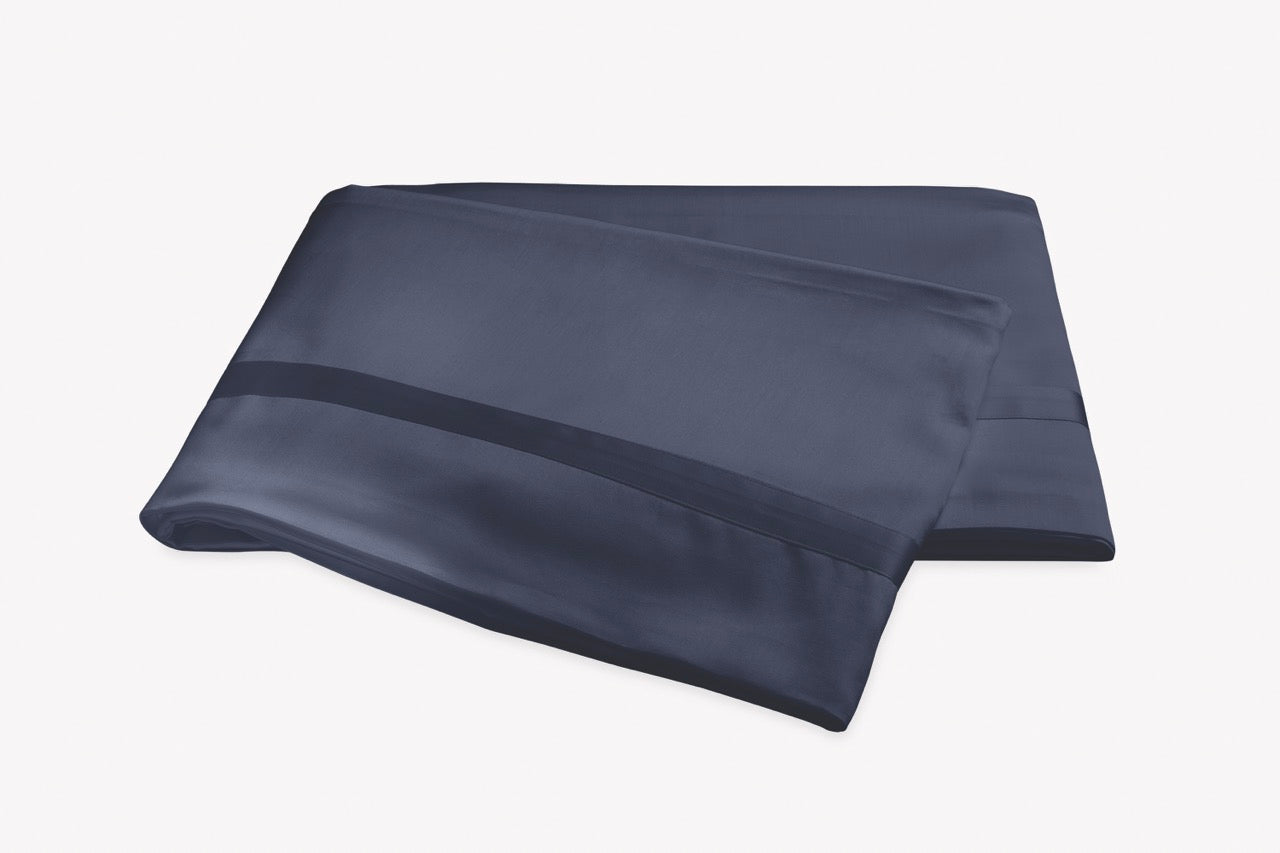 Image of Matouk Nocturne flat sheet in color navy.