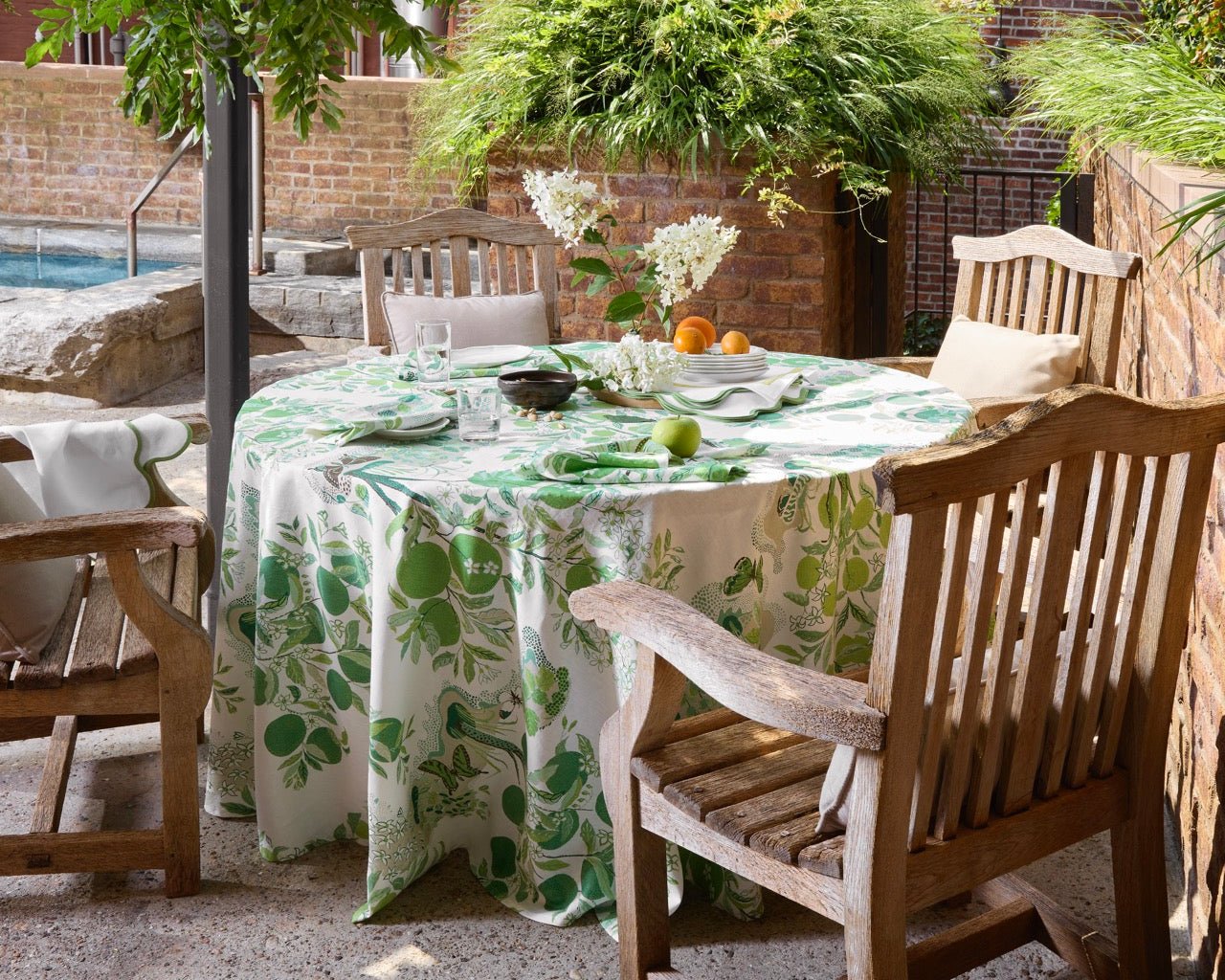 Image of Matouk Table Citrus Garden grass.