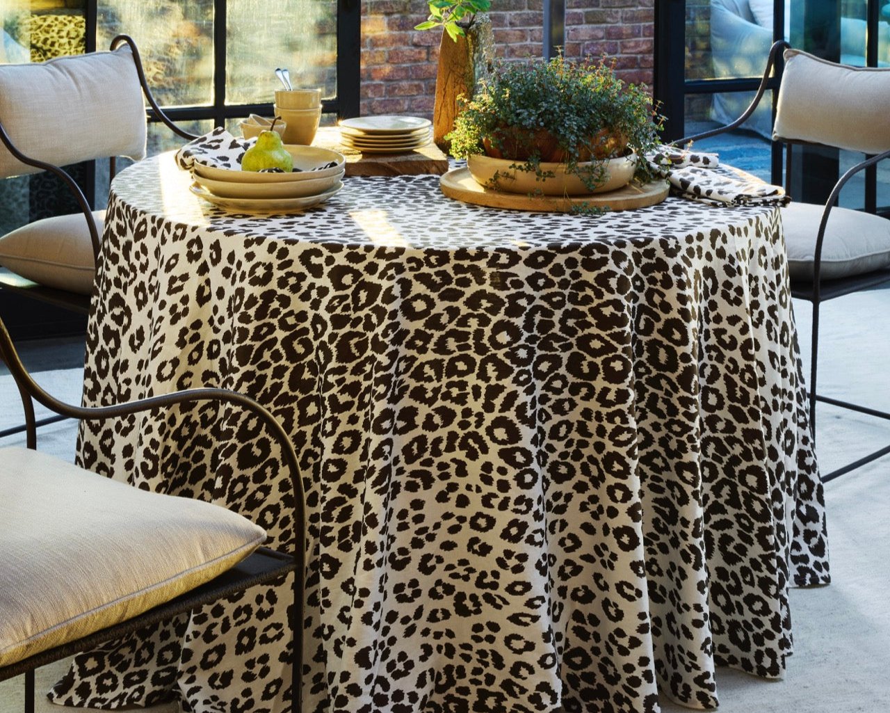 Image of Matouk Table Iconic Leopard sable.