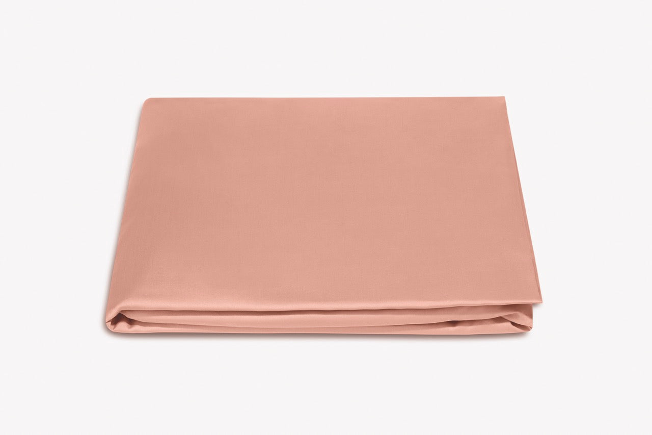 Image of Matouk Talita fitted sheet in color shell.