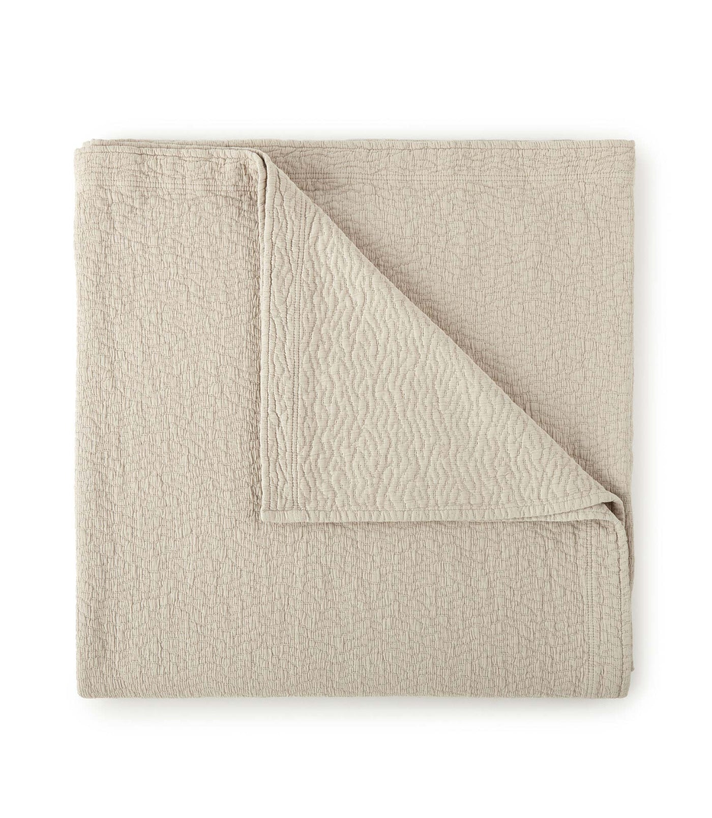 Mia Matelassé | Coverlet