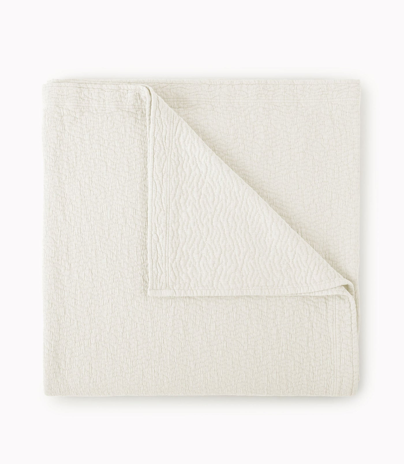 Mia Matelassé | Coverlet