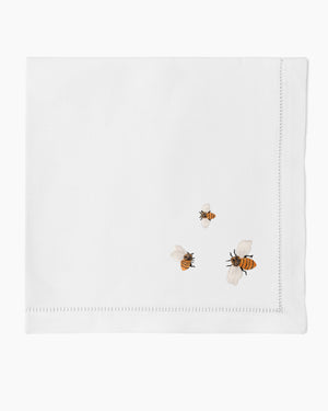 Photo of the Bees Napkin ensemble.