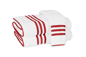 Photo of the Newport | Guest Towel ensemble.