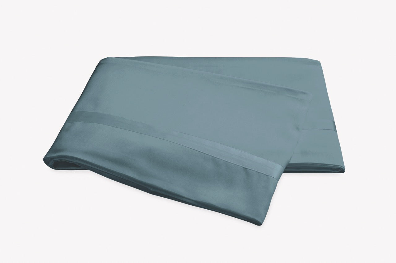 Image of Matouk Nocturne flat sheet in color deep jade.