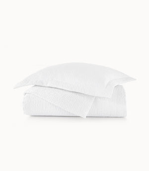 Photo of the Olivia Pique | Coverlet ensemble.