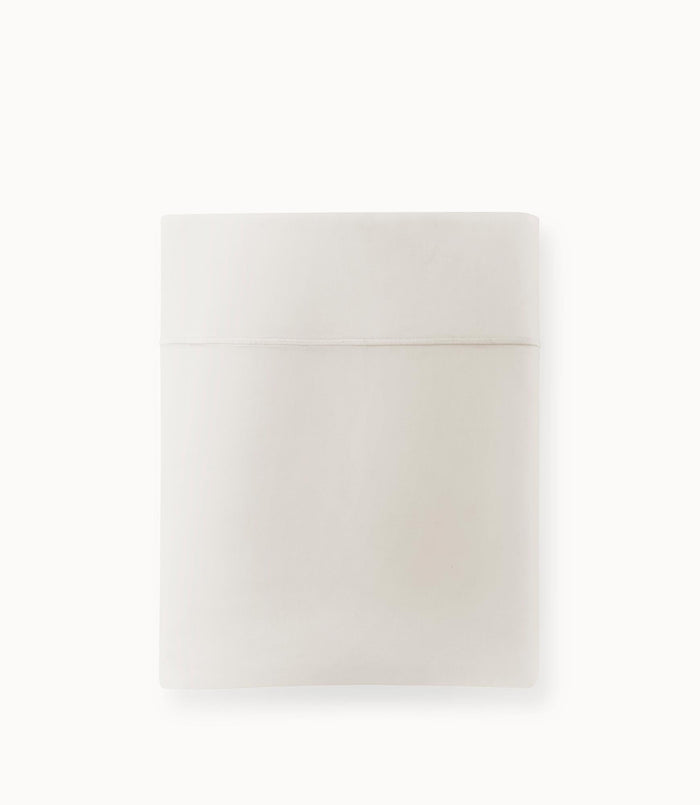 Photo of the Soprano | Flat Sheet ensemble.