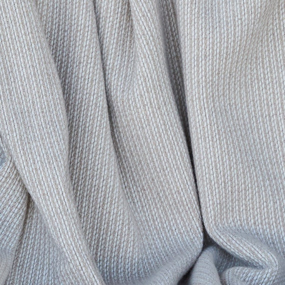 Poggio | Throw