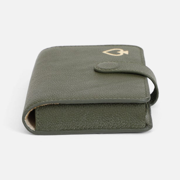 Photo of the Avalon | Travel Card Game Set ensemble.