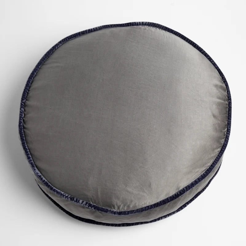 Paloma | Throw Pillow