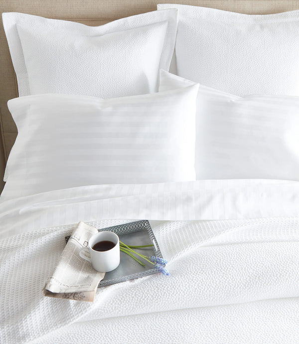 Photo of the Soprano Stripe | Duvet Cover ensemble.