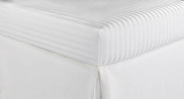 Photo of the Soprano Stripe | Fitted Sheet ensemble.