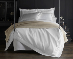 Photo of the Soprano | Duvet Cover ensemble.