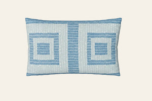 Photo of the Piastrella | Pillow ensemble.