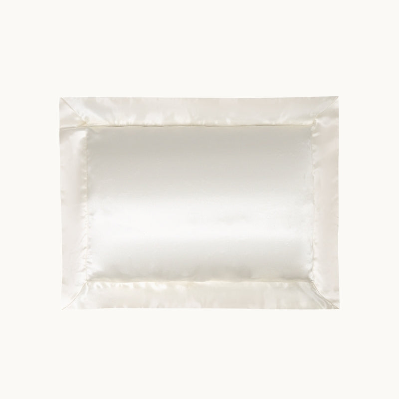 The Gingerlily Silk Pillowcase