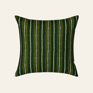 Photo of the Pluma | Pillow ensemble.