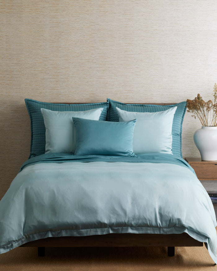 Photo of the Ready-to-Bed 2.0 | Smooth Sham ensemble.