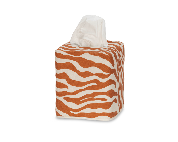 Photo of the Regine | Linen Jacquard Tissue Box Cover ensemble.