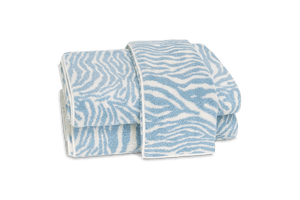 Photo of the Regine | Wash Cloth ensemble.