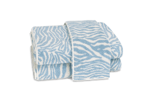 Photo of the Regine | Wash Cloth ensemble.