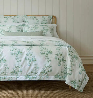 Photo of the Rosa | Duvet Cover ensemble.