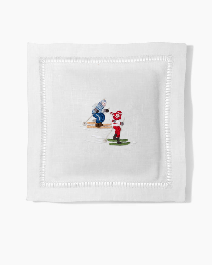Photo of the Skiers Sachet ensemble.