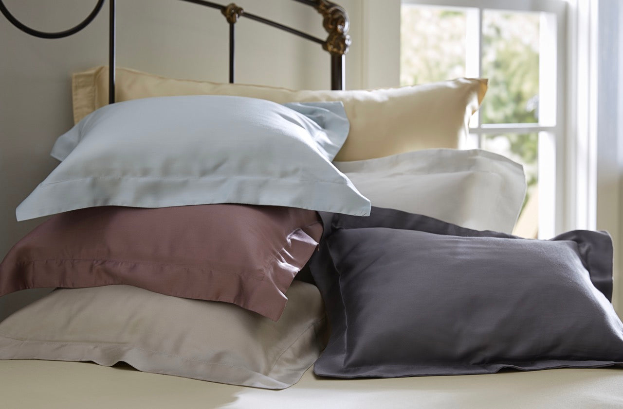 Image of SDH Legna Classic Pillows.