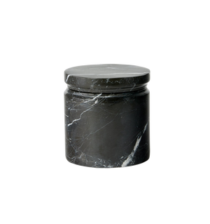 Photo of the Marquina | Storage Jar ensemble.