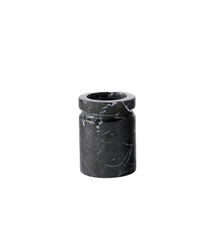 Photo of the Marquina | Toothbrush Holder ensemble.