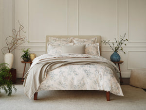 Photo of the Romneya Print | Duvet Cover ensemble.