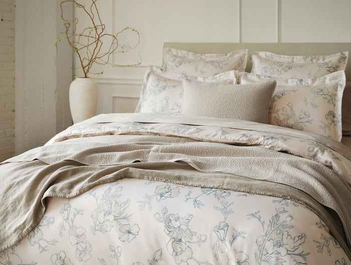 Photo of the Romneya Print | Pillow Sham ensemble.