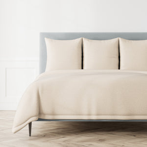 Photo of the Sable | Duvet ensemble.