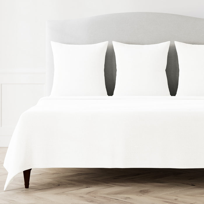 Photo of the Savannah | Coverlet Set ensemble.