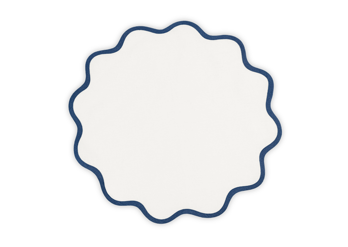 Photo of the Scallop Edge | Placemat Set ensemble.