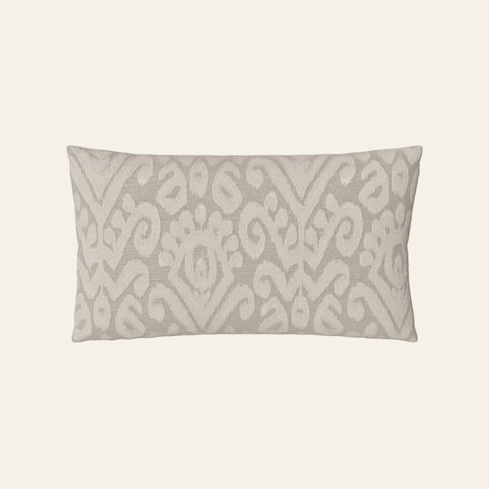 Photo of the Scepter | Pillow ensemble.