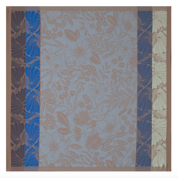 Photo of the Cottage Cotton | Napkin ensemble.