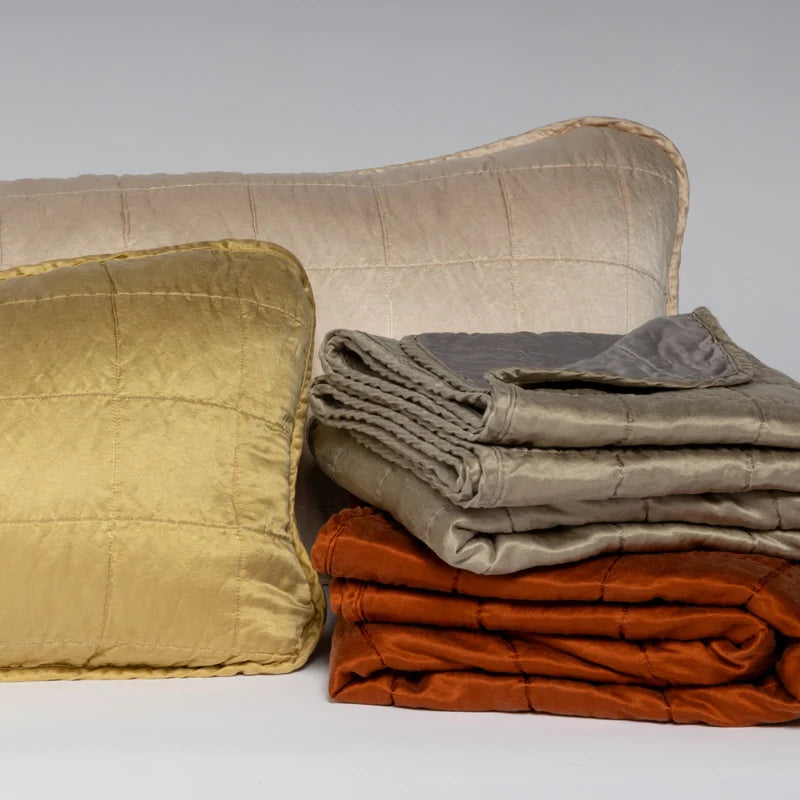 Sel | Coverlet