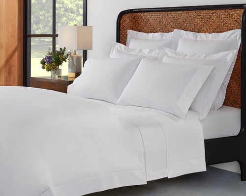 Sferra Celeste bedding all white.