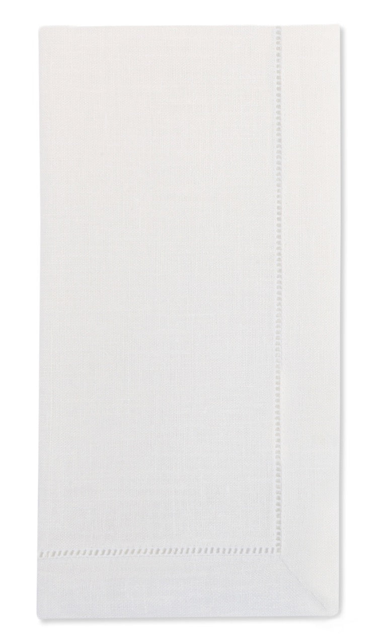 Image of Sferra Festival napkin in color White.