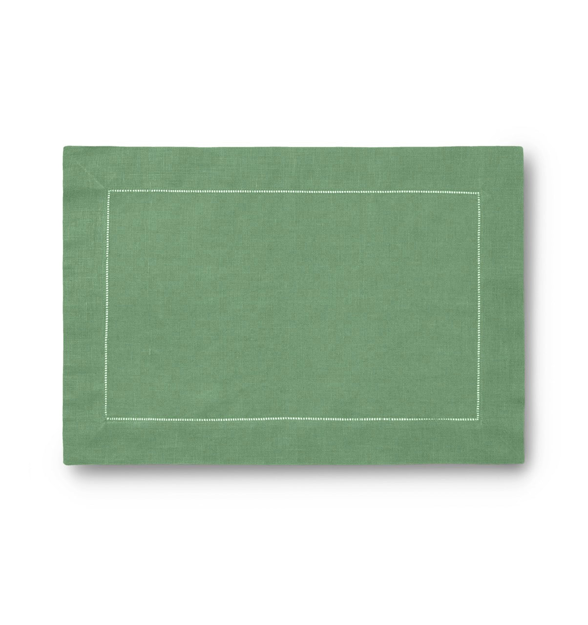 Image of Sferra Festival placemat in color CLOVER.