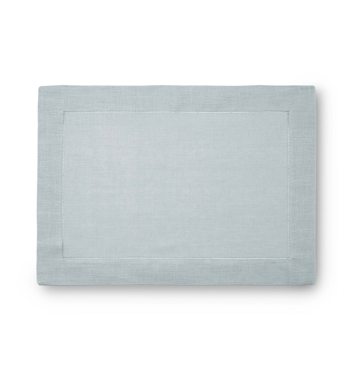 Image of Sferra Festival placemat in color SILVER.