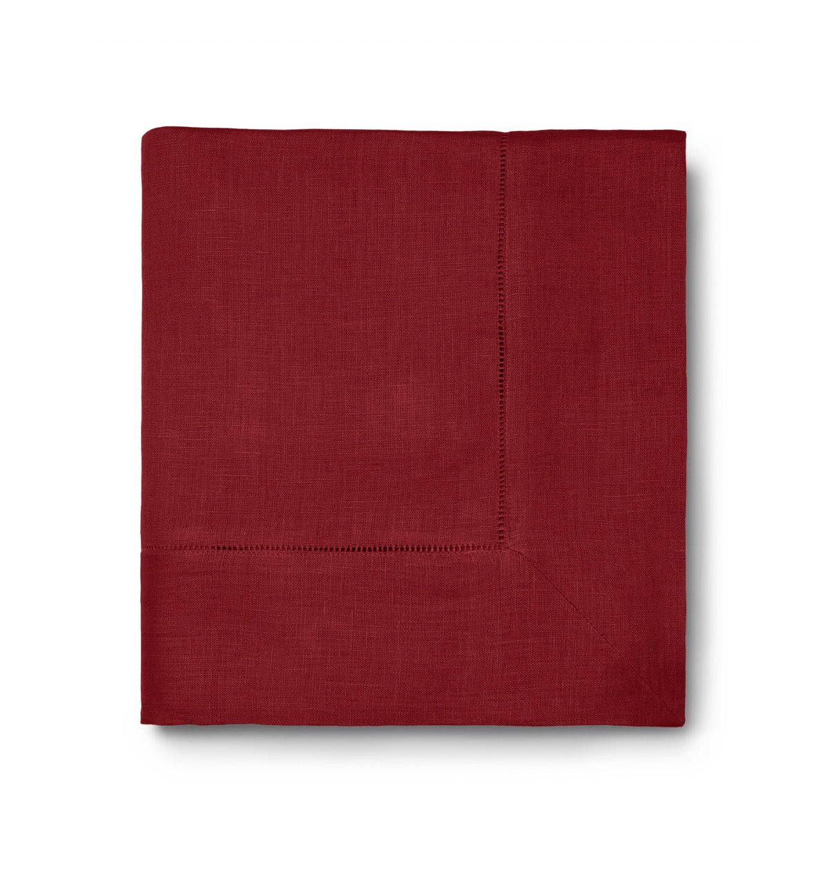 Image of Sferra Festival tablecloth in color CINNABAR.