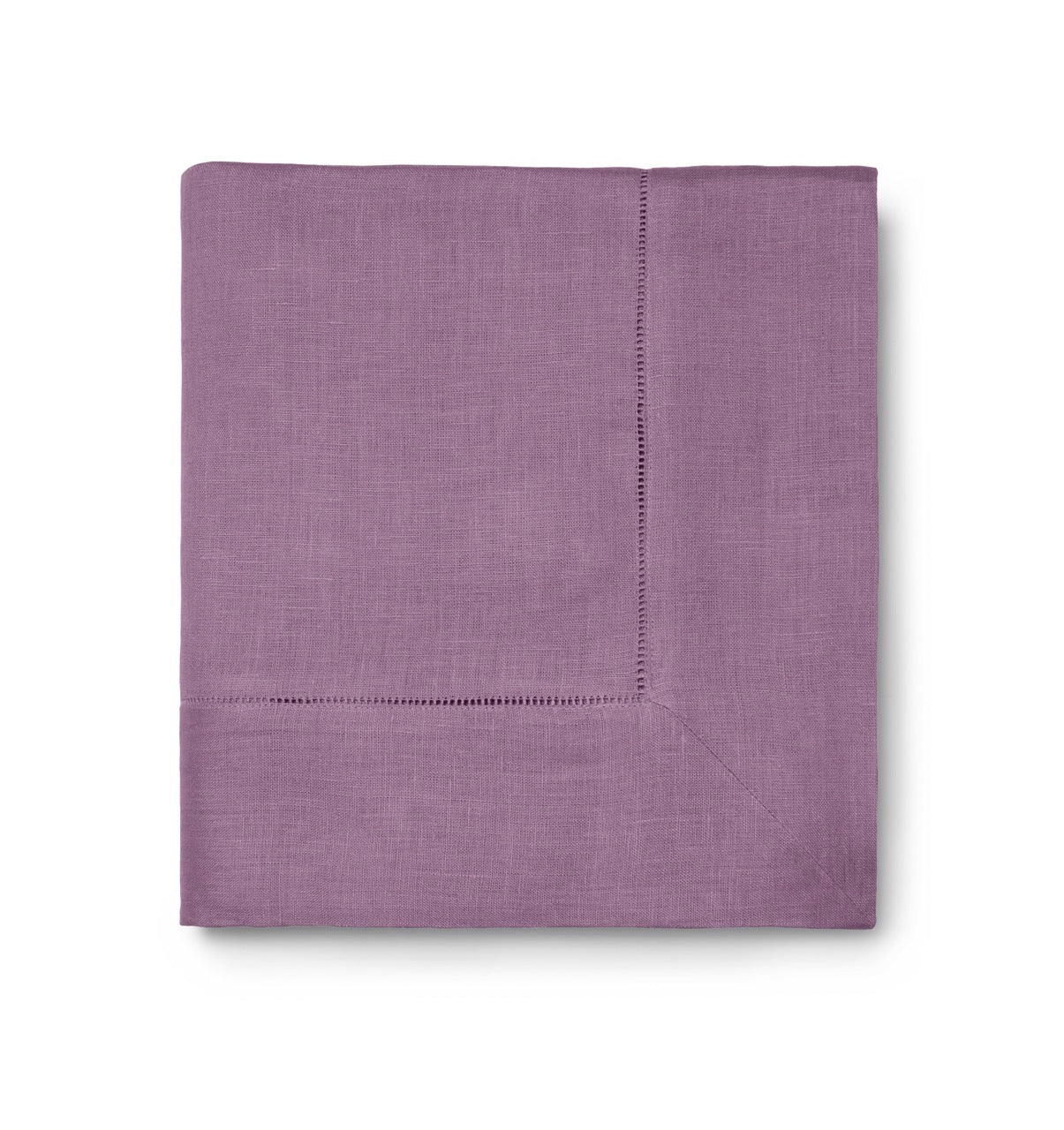 Image of Sferra Festival tablecloth in color LILAC.