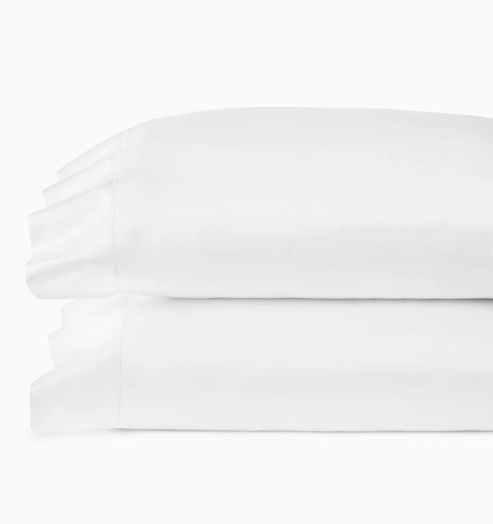 Image of Sferra Giotto pillowcase in color White.