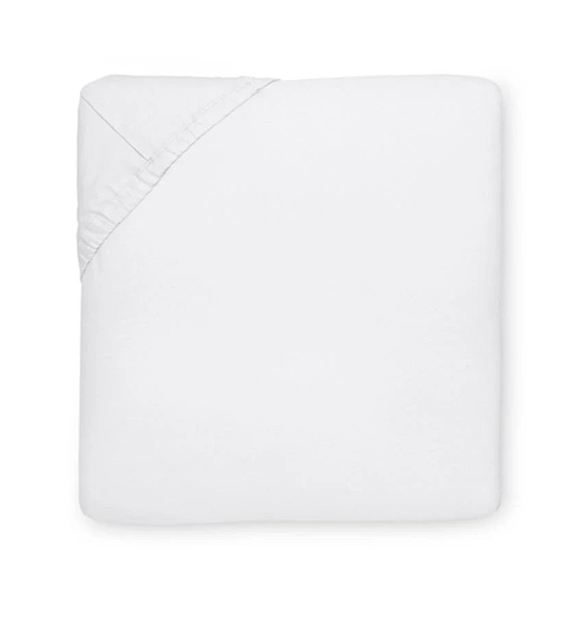 Image of Sferra Giza Percale fitted sheet in color White.