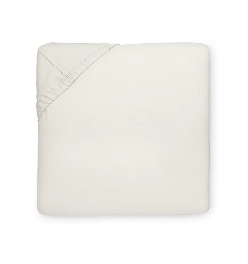 Image of Sferra Giza45 Sateen fitted sheet in color Ivory.