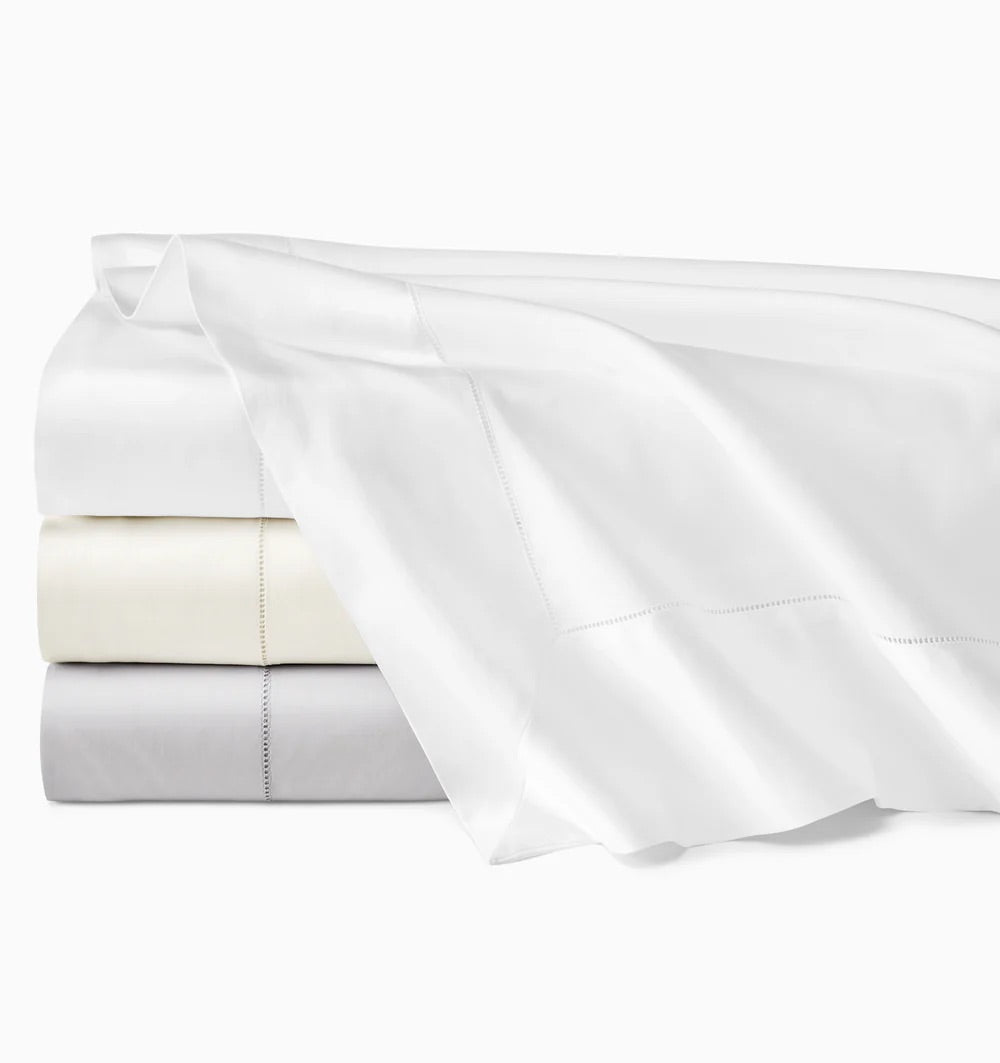 Image of Sferra Giza45 Sateen flat sheet in color stack.